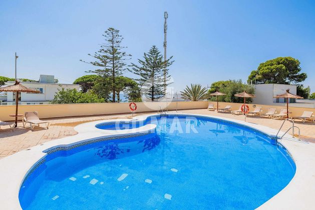Foto 2 de Casa adossada en venda a Los Caños de Meca de 3 habitacions amb terrassa i piscina