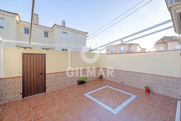 Foto 1 de Casa en venda a Puerto Real de 3 habitacions amb terrassa i garatge