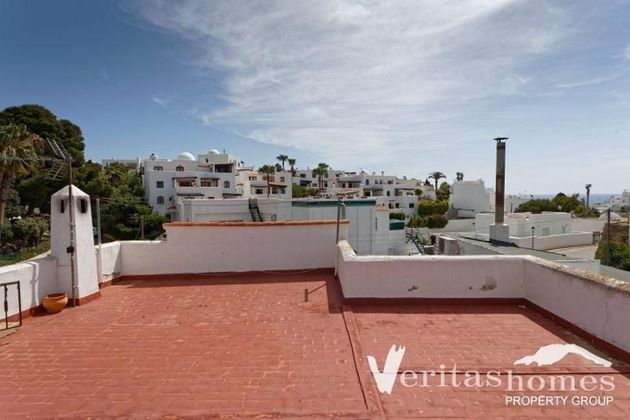 Foto 2 de Casa en venda a Las Ventanicas - La Paratá de 5 habitacions amb piscina i garatge