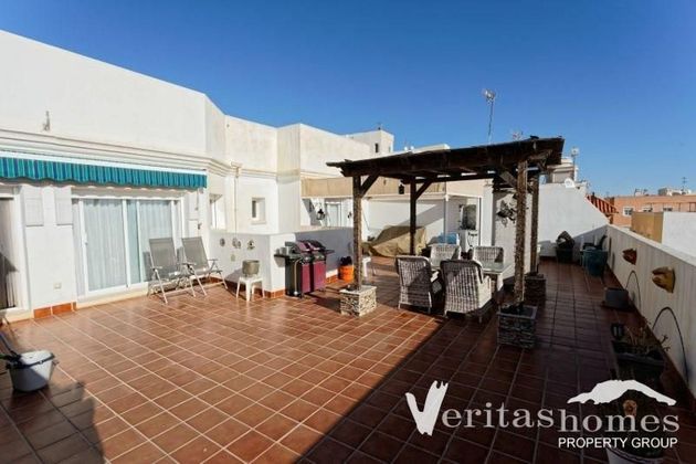 Foto 1 de Pis en venda a Puerto de Garrucha de 3 habitacions amb terrassa i aire acondicionat