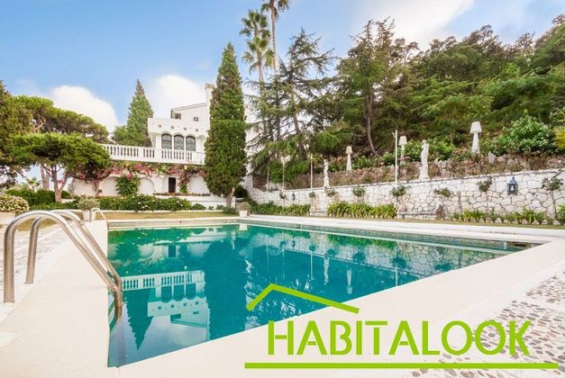 Foto 1 de Xalet en venda a Tarifa de 7 habitacions amb piscina i jardí