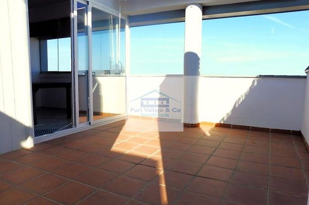 Foto 1 de Àtic en venda a Santa Rosa - Valdeolleros de 3 habitacions amb terrassa i piscina