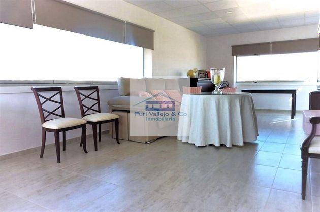 Foto 2 de Àtic en venda a Santa Rosa - Valdeolleros de 3 habitacions amb terrassa i piscina