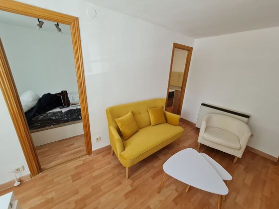 Foto 2 de Piso en venta en Valdezarza de 2 habitaciones con aire acondicionado y calefacción