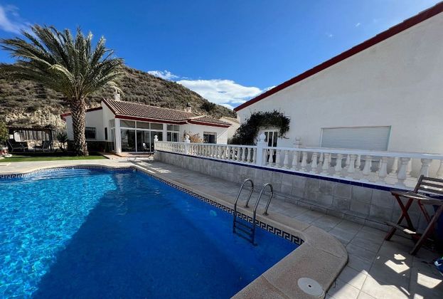 Foto 2 de Xalet en venda a avenida Los Garcias de 3 habitacions amb terrassa i piscina
