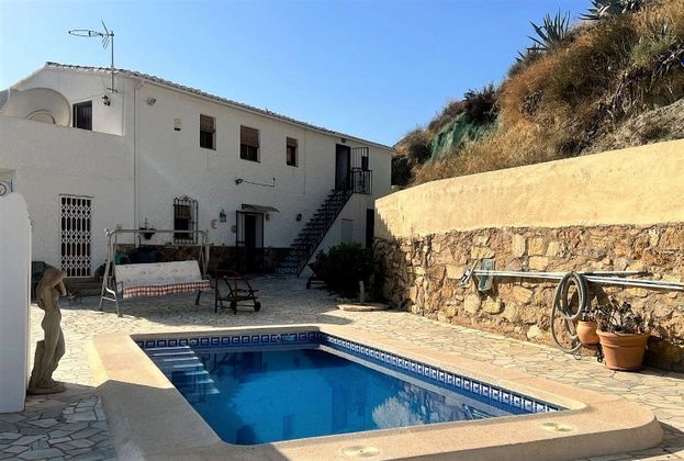 Foto 1 de Venta de chalet en Arboleas de 3 habitaciones con terraza y piscina