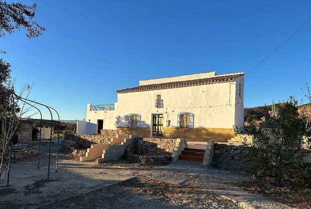 Foto 1 de Casa rural en venda a Arboleas de 5 habitacions amb terrassa i jardí