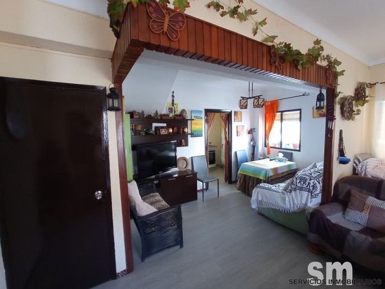 Foto 2 de Casa en venda a Ubrique de 3 habitacions amb terrassa i garatge