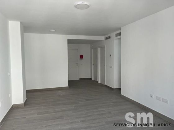 Foto 1 de Venta de piso en Ubrique de 3 habitaciones con aire acondicionado y ascensor