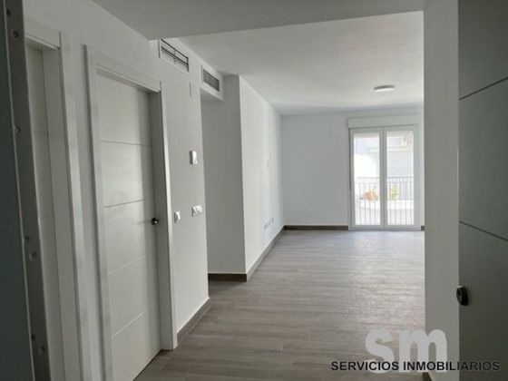 Foto 2 de Pis en venda a Ubrique de 3 habitacions amb aire acondicionat i ascensor