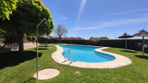 Foto 1 de Piso en venta en El Brillante -El Naranjo - El Tablero de 2 habitaciones con piscina y jardín