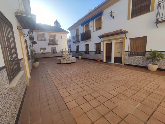 Foto 1 de Venta de casa en Sta. Marina - San Andrés - San Pablo - San Lorenzo de 5 habitaciones con balcón y aire acondicionado