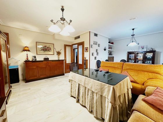 Foto 1 de Casa en venda a Casco Histórico  - Ribera - San Basilio de 4 habitacions amb terrassa i garatge