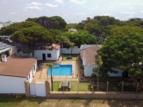 Foto 2 de Xalet en venda a Sancti Petri - La Barrosa de 9 habitacions amb terrassa i piscina