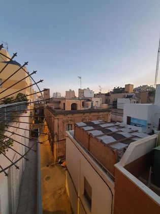 Foto 1 de Venta de piso en calle San Eugenio de 2 habitaciones con aire acondicionado