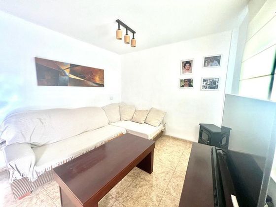 Foto 2 de Dúplex en venda a Rioja de 3 habitacions amb terrassa i garatge