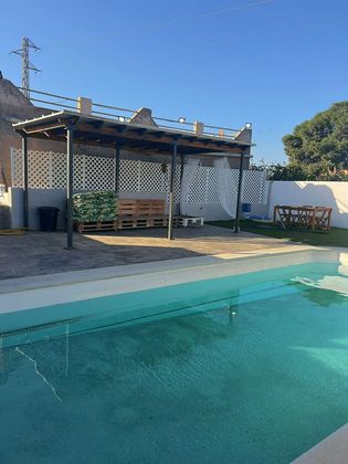 Foto 1 de Casa rural en venta en calle La Parra de 3 habitaciones con terraza y piscina