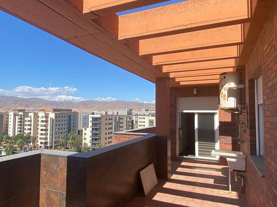 Foto 1 de Àtic en lloguer a Nueva Almería - Cortijo Grande - Vega de Acá de 3 habitacions amb terrassa i garatge