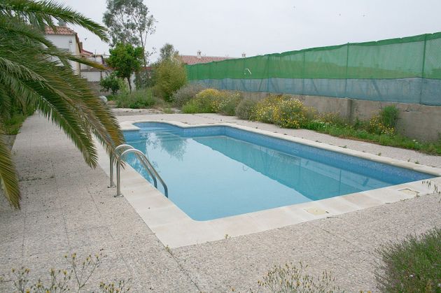 Foto 2 de Venta de chalet en calle Umbria de 7 habitaciones con terraza y piscina