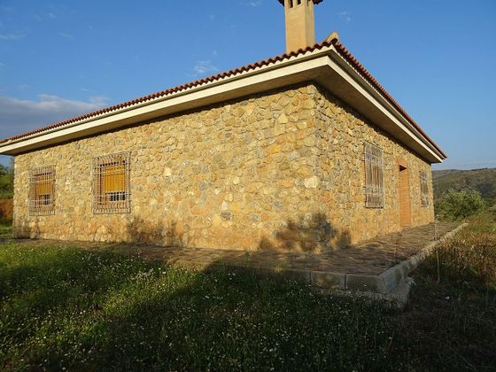 Foto 1 de Casa rural en venda a polígono Diseminado Parcela de 4 habitacions amb terrassa i calefacció