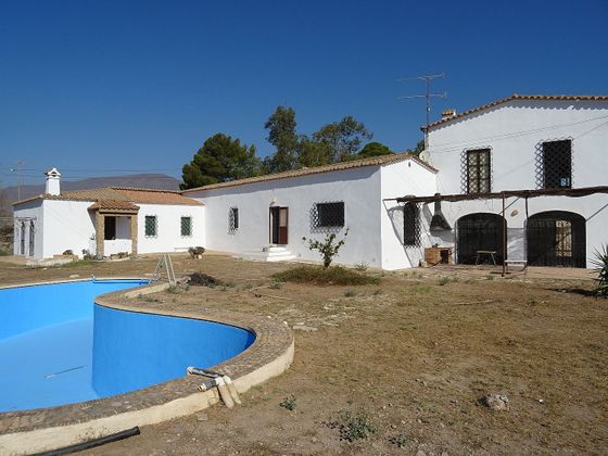 Foto 1 de Xalet en venda a calle Cortijo Capilla de 5 habitacions amb piscina i garatge