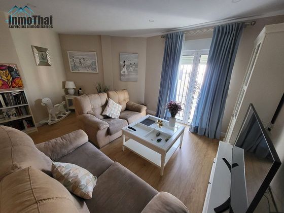 Foto 2 de Piso en venta en calle Medina Sidonia de 2 habitaciones con aire acondicionado
