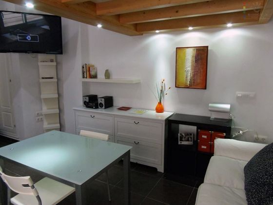 Foto 2 de Pis en venda a Cortadura - Zona Franca  de 1 habitació amb aire acondicionat i ascensor