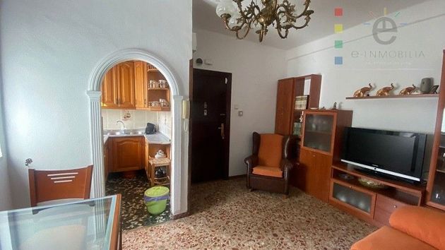 Foto 1 de Piso en venta en La Caleta - La Viña de 3 habitaciones y 82 m²
