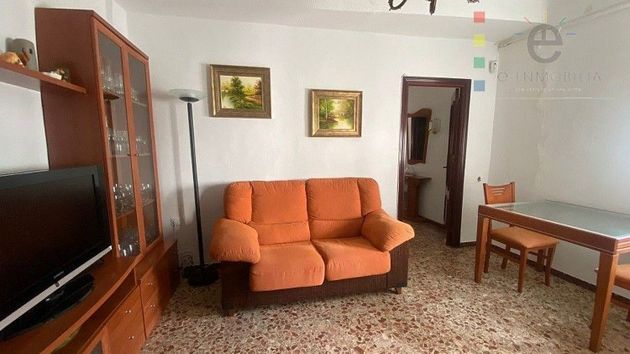 Foto 2 de Pis en venda a La Caleta - La Viña de 3 habitacions i 82 m²