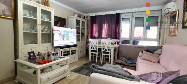 Foto 2 de Venta de piso en La Paz - Segunda Aguada - Loreto de 4 habitaciones con garaje y aire acondicionado
