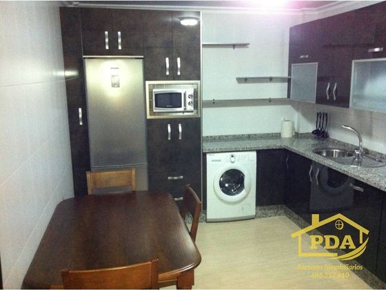 Foto 2 de Piso en venta en Palma del Río de 2 habitaciones con terraza y aire acondicionado