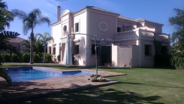 Foto 1 de Casa en venda a avenida Del Carmen de 5 habitacions amb terrassa i piscina