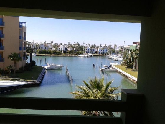 Foto 1 de Pis en venda a avenida De la Marina de 3 habitacions amb terrassa i piscina