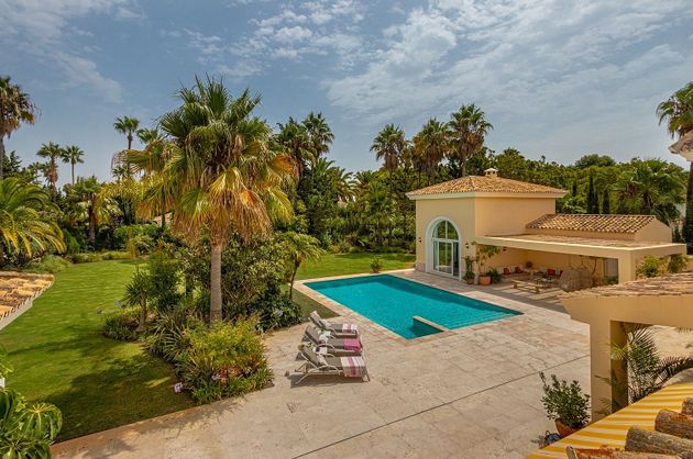 Foto 2 de Xalet en venda a Sotogrande Costa de 9 habitacions amb terrassa i piscina