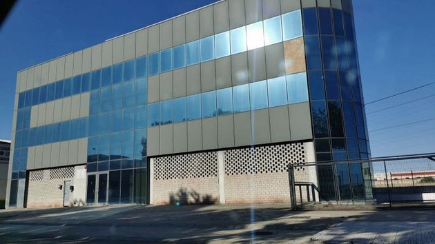 Foto 1 de Venta de edificio en Alcolea de 2077 m²