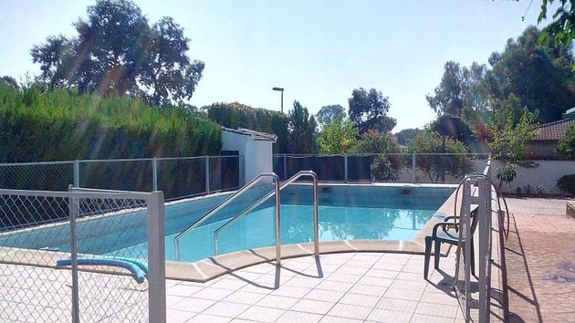 Foto 1 de Xalet en venda a Obejo de 4 habitacions amb terrassa i piscina