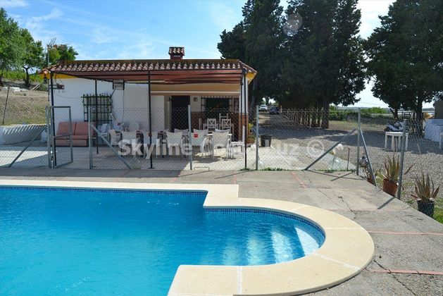 Foto 2 de Venta de casa en Centro - Jerez de la Frontera de 3 habitaciones con terraza y piscina