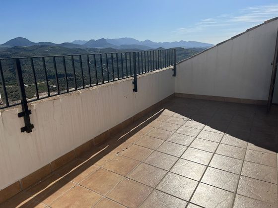 Foto 2 de Venta de casa adosada en Olvera de 3 habitaciones con terraza y aire acondicionado