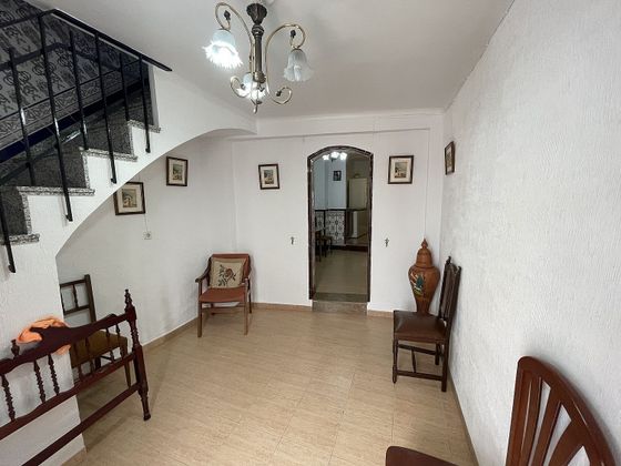 Foto 2 de Casa adossada en venda a Olvera de 3 habitacions amb terrassa