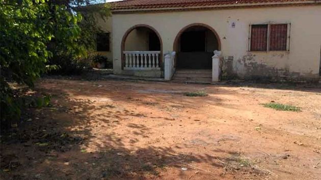 Foto 1 de Casa rural en venda a Carmona de 7 habitacions i 272 m²