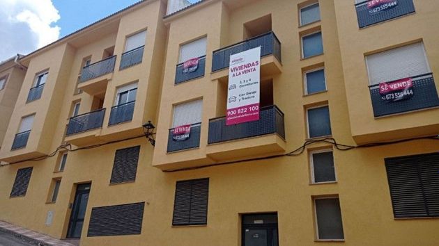 Foto 1 de Venta de piso en Villares (Los) de 4 habitaciones con garaje y ascensor