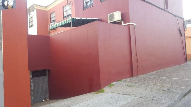 Foto 2 de Garatge en venda a La Línea de la Concepción ciudad de 27 m²