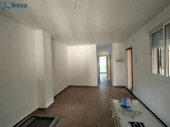 Foto 1 de Venta de piso en Cartaya de 2 habitaciones con garaje y balcón