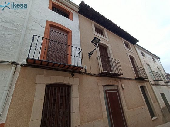Foto 1 de Venta de casa en Castellar de 6 habitaciones y 485 m²