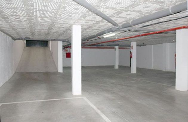 Foto 2 de Garatge en venda a Sanlúcar la Mayor de 29 m²