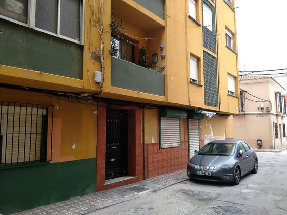 Foto 2 de Pis en venda a La Línea de la Concepción ciudad de 2 habitacions i 71 m²
