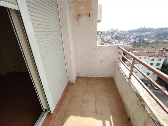 Foto 2 de Pis en venda a San García de 3 habitacions amb balcó i ascensor