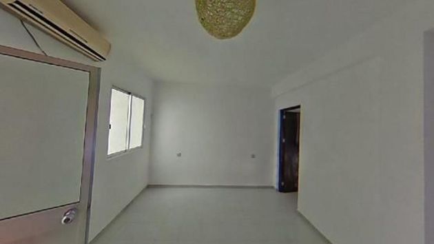 Foto 1 de Venta de casa en Lora del Río de 4 habitaciones y 134 m²
