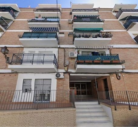 Foto 1 de Piso en venta en Morón de la Frontera de 2 habitaciones con terraza y balcón