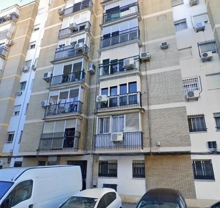 Foto 1 de Venta de piso en Poligono Norte - Villegas - La Fontanilla de 3 habitaciones con terraza y balcón